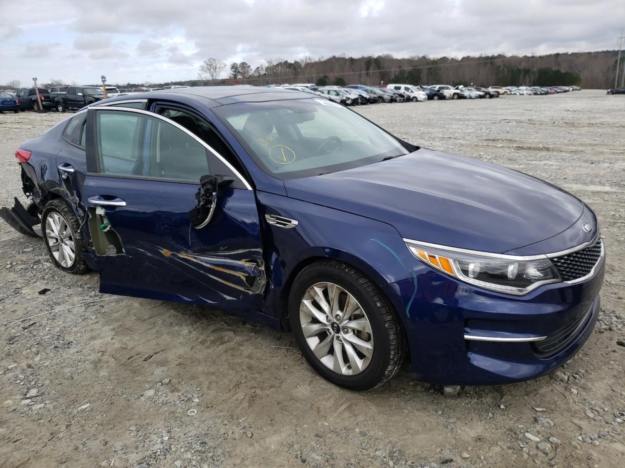 KIA OPTIMA EX 2016 with VIN 5XXGU4L36GG011447 - Photo from auction