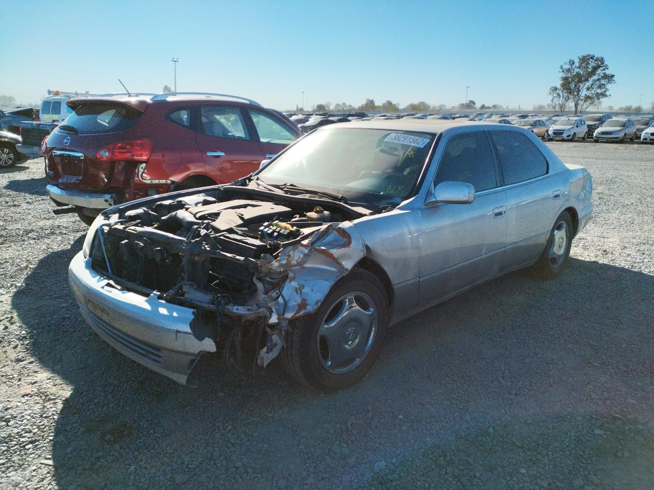 Photo 2 from auction – 1998 LEXUS LS 400 with VIN JT8BH28F6W0129650