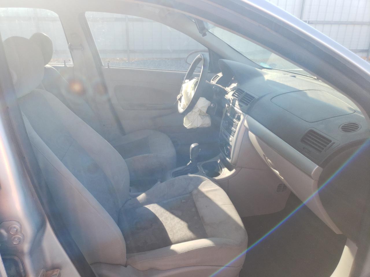 Photo 5 from auction – 2010 CHEVROLET COBALT LS with VIN 1G1AB5F58A7205940