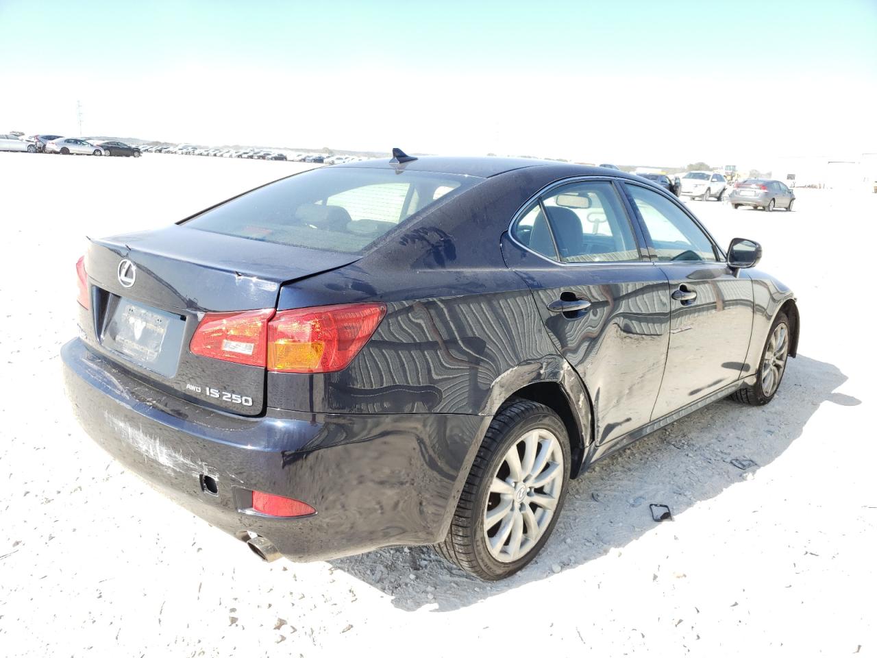Photo 4 from auction – 2007 LEXUS IS 250 with VIN JTHCK262775015022