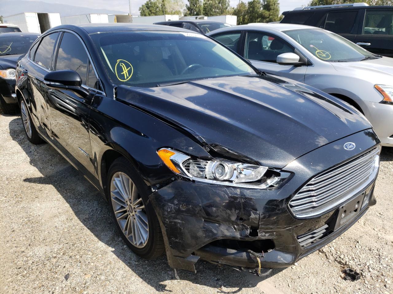 FORD FUSION SE 2013 with VIN 3FA6P0LU5DR254383 - Photo from auction