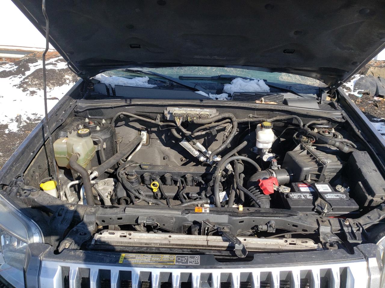 Photo 7 from auction – 2010 MERCURY MARINER with VIN 4M2CN9B73AKJ05483