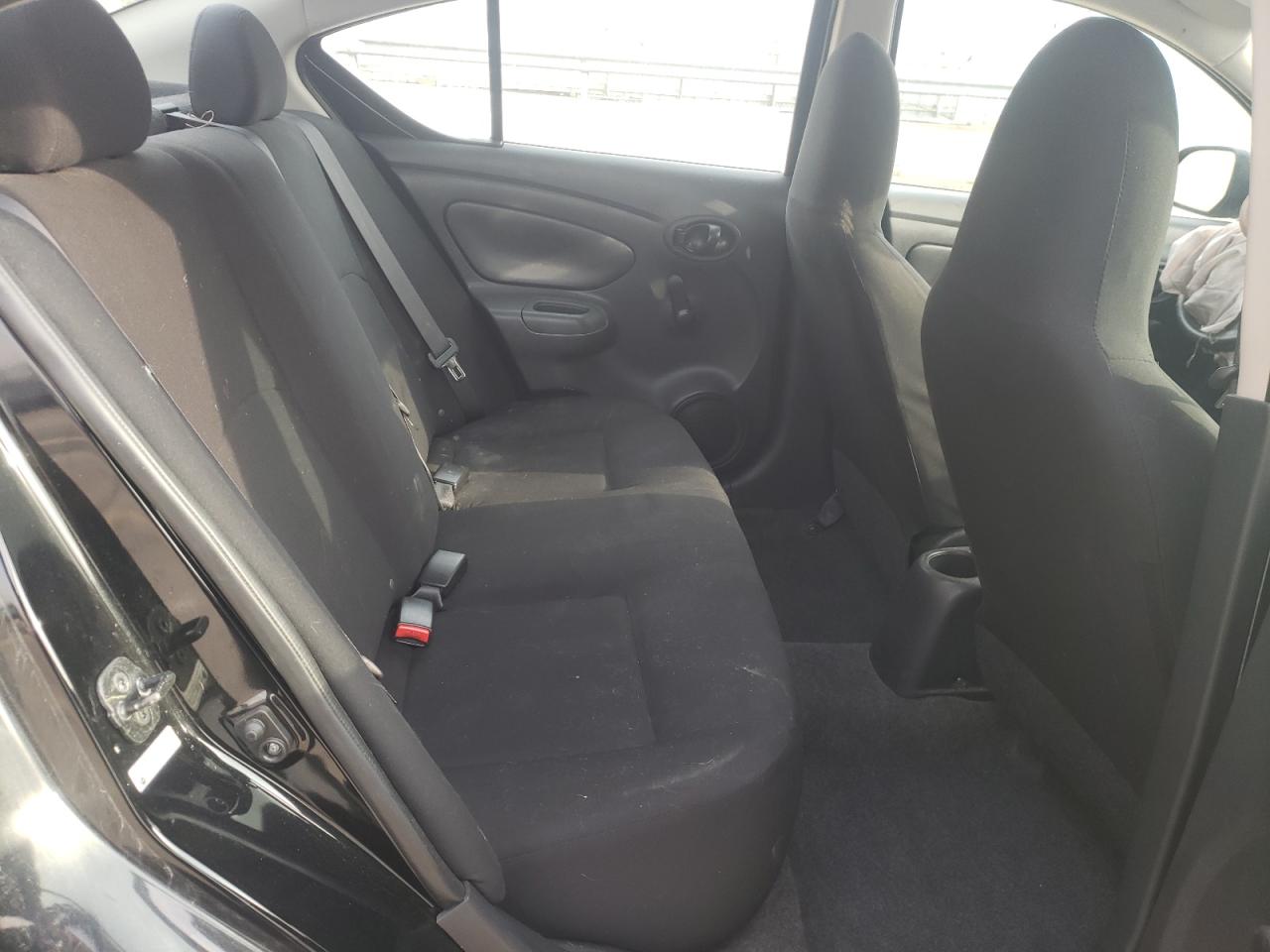 Photo 6 from auction – 2015 NISSAN VERSA with VIN 3N1CN7APXFL845469