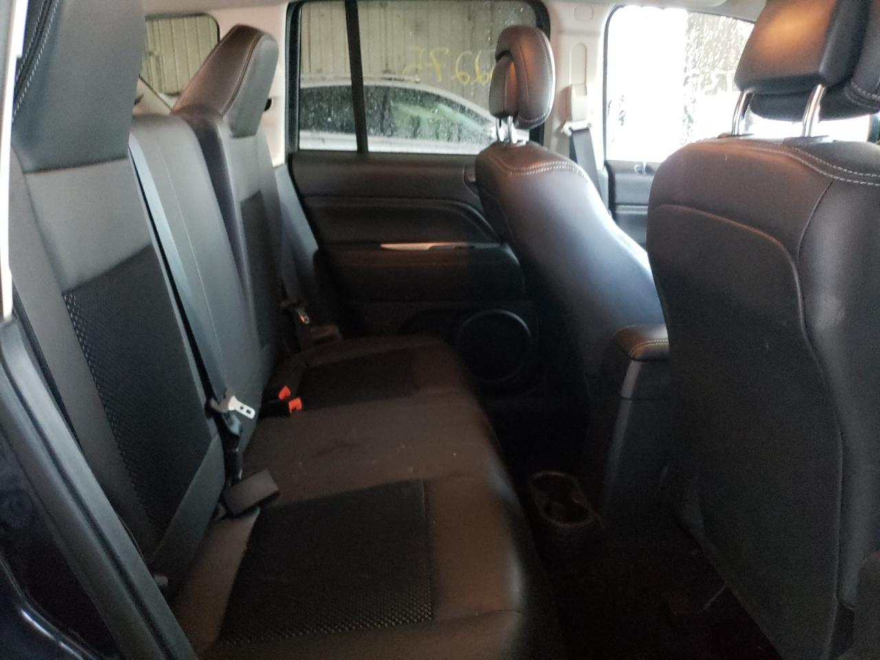 Photo 6 from auction – 2015 JEEP COMPASS LA with VIN 1C4NJDEB4FD202703