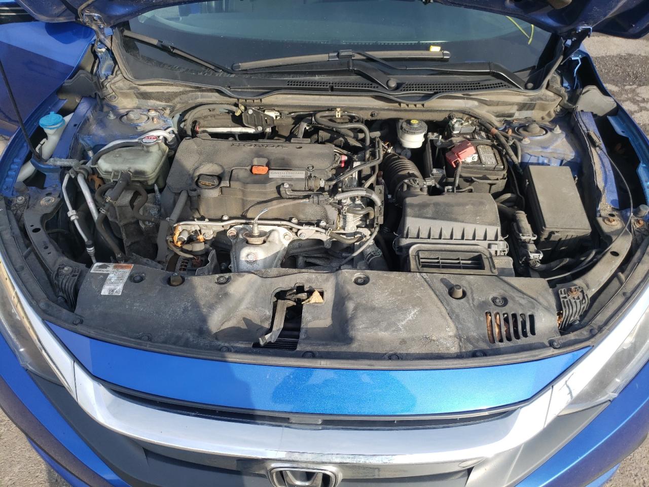 Photo 7 from auction – 2018 HONDA CIVIC EX with VIN 19XFC2F73JE202907