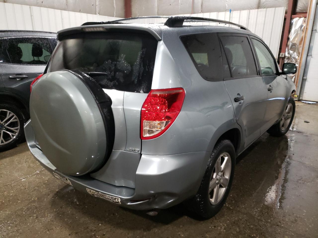 Photo 4 from auction – 2008 TOYOTA RAV4 with VIN JTMBD33V885139989