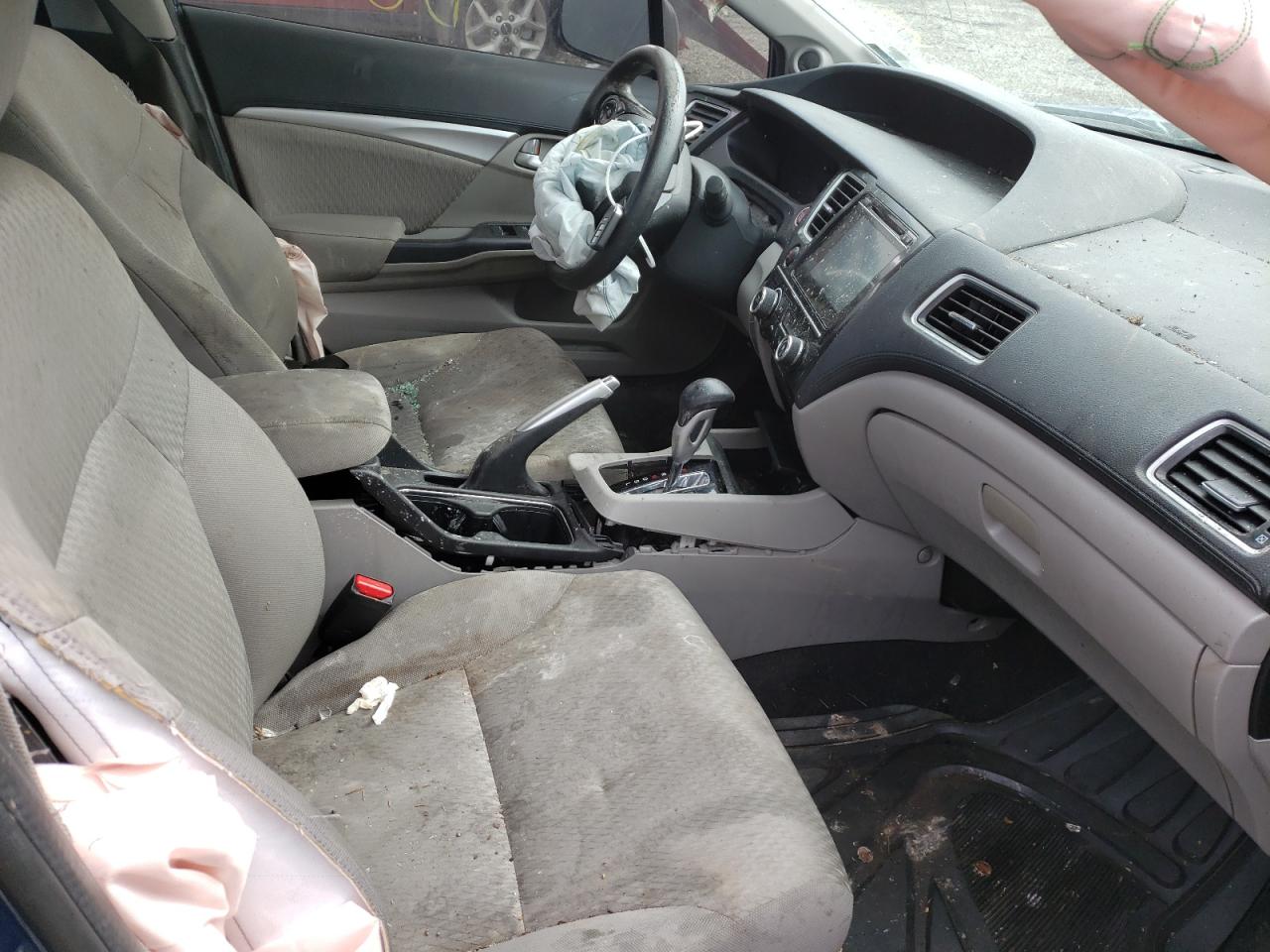 Photo 5 from auction – 2015 HONDA CIVIC EX with VIN 19XFB2F87FE026267