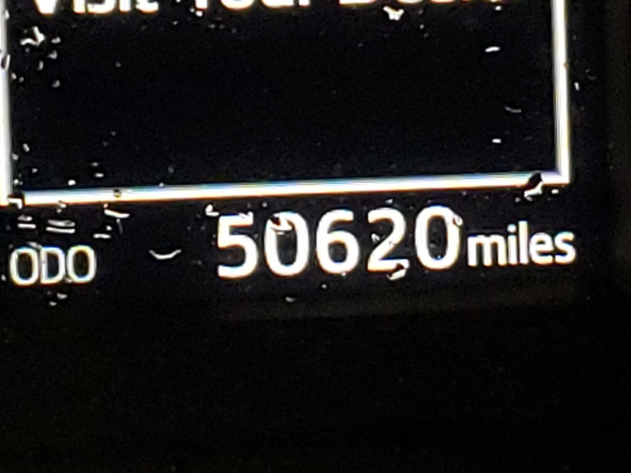 Photo 8 from auction – 2018 TOYOTA COROLLA L with VIN 2T1BURHE2JC053114