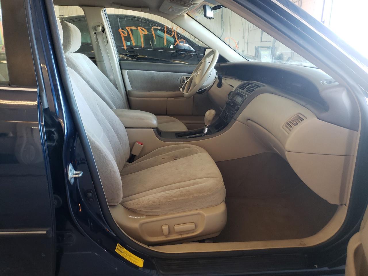 Photo 5 from auction – 2004 TOYOTA AVALON XL with VIN 4T1BF28B14U352040