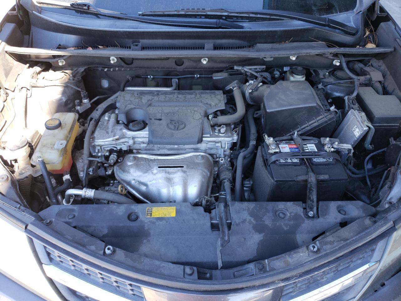 Photo 7 from auction – 2015 TOYOTA RAV4 XLE with VIN 2T3WFREV6FW177352