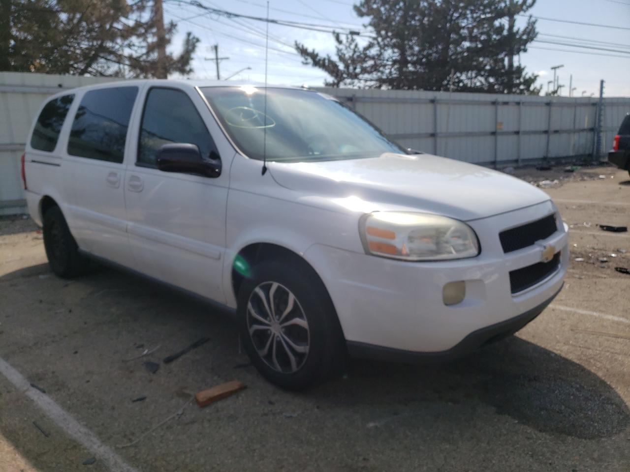 CHEVROLET UPLANDER L 2005 with VIN 1GNDV23L15D294214 - Photo from auction