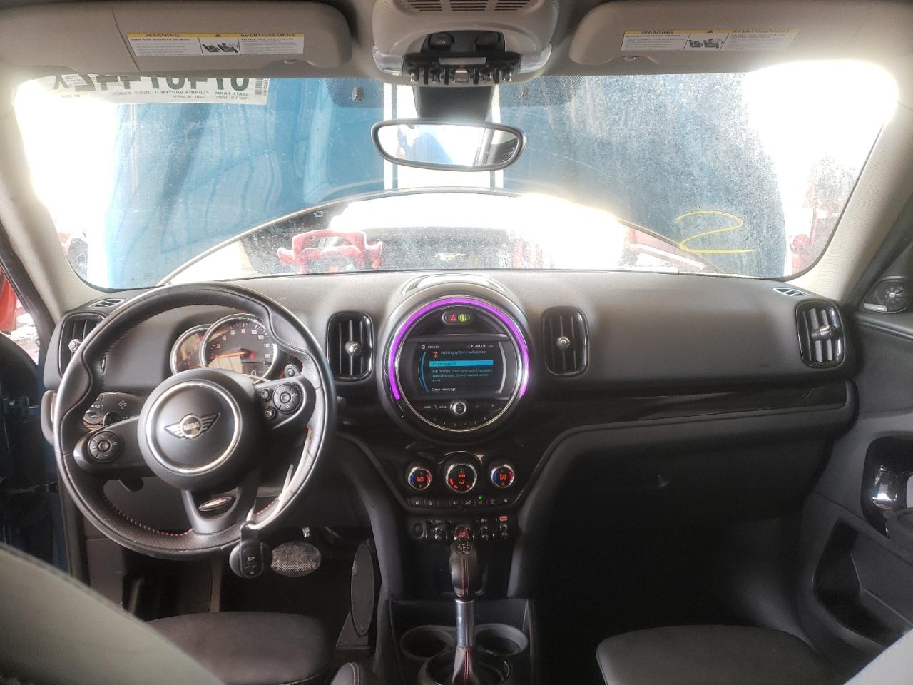 Photo 9 from auction – 2019 MINI COOPER S C with VIN WMZYT3C51K3E95767