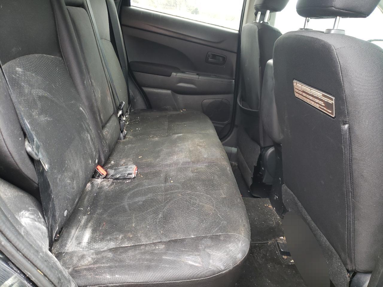 Photo 6 from auction – 2015 MITSUBISHI OUTLANDER with VIN 4A4AR3AW1FE028697