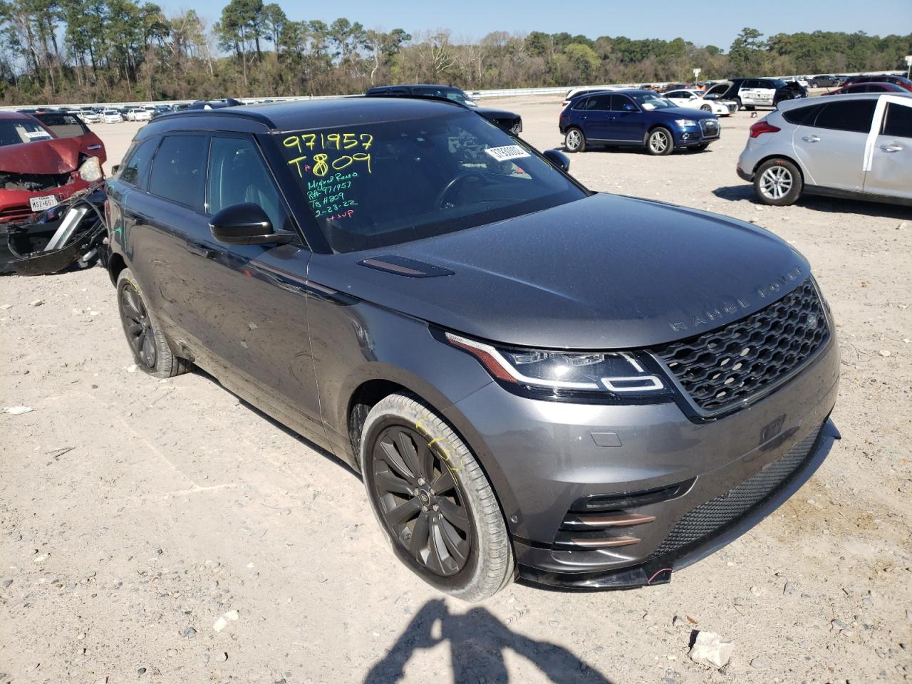 LAND ROVER RANGE ROVE 2018 with VIN SALYL2RN2JA750573 - Photo from auction