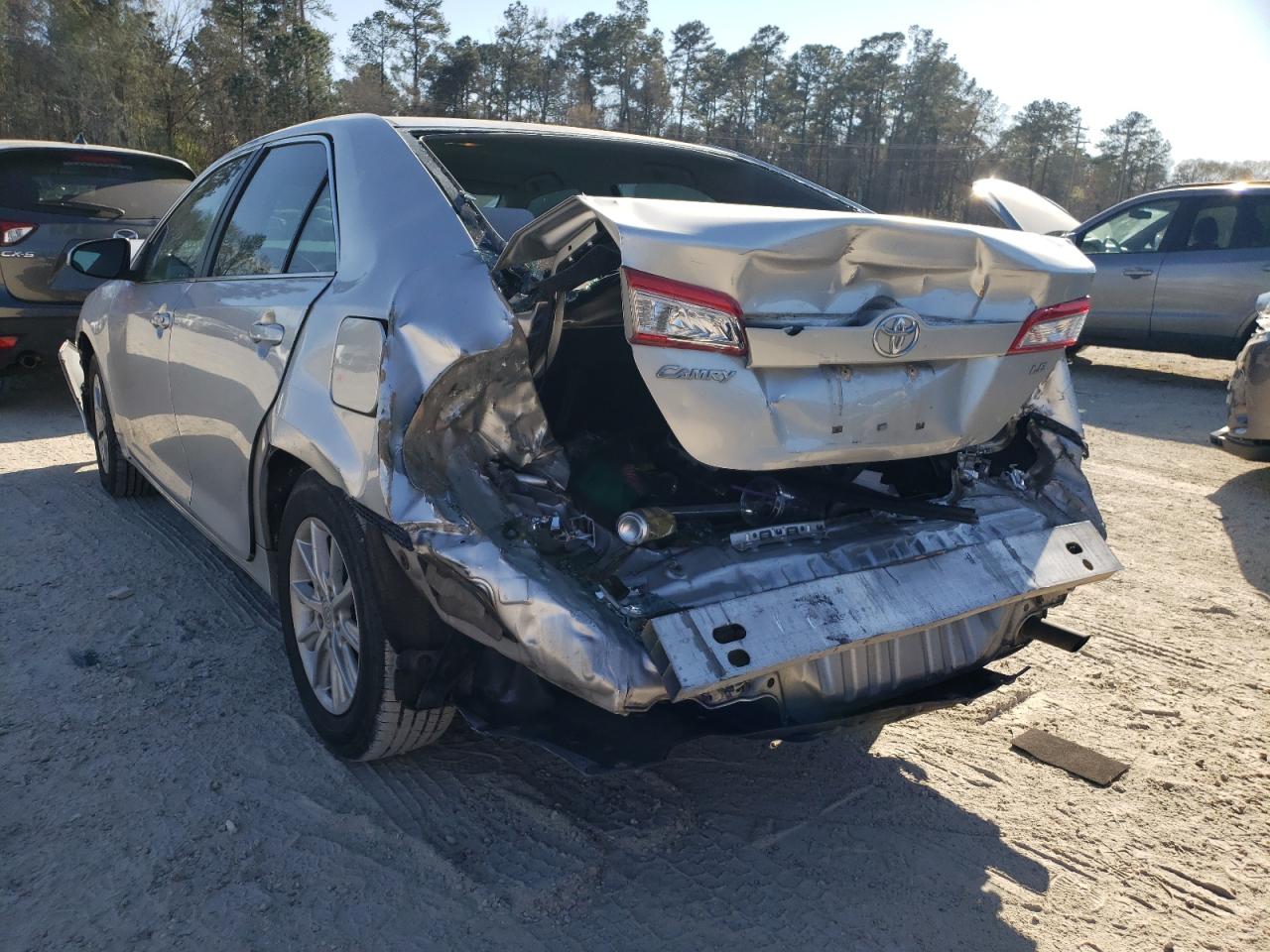 Photo 3 from auction – 2012 TOYOTA CAMRY with VIN 4T1BF1FKXCU069857