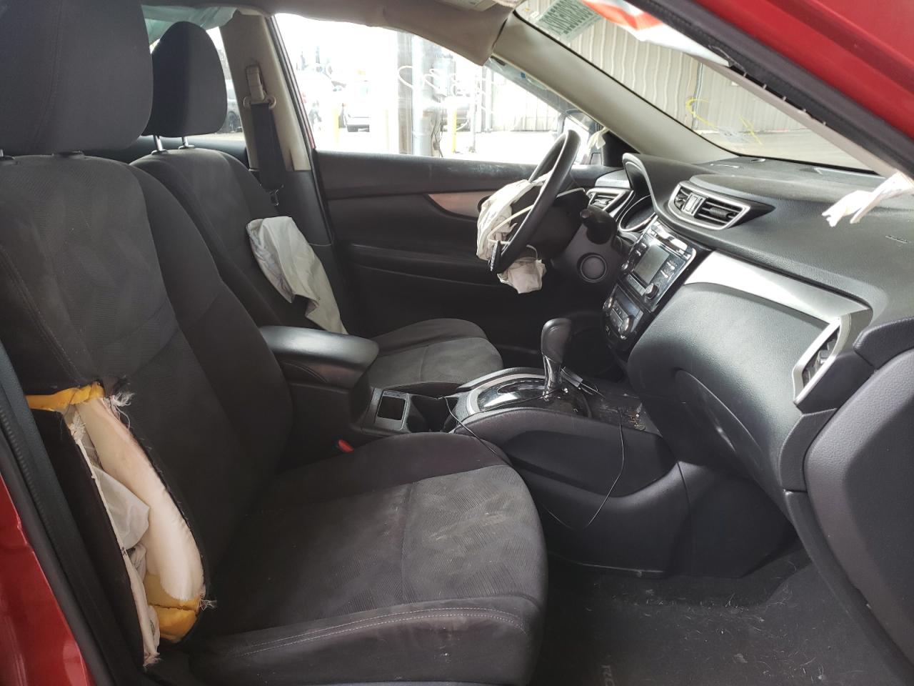 Photo 5 from auction – 2016 NISSAN ROGUE S with VIN KNMAT2MVXGP701949