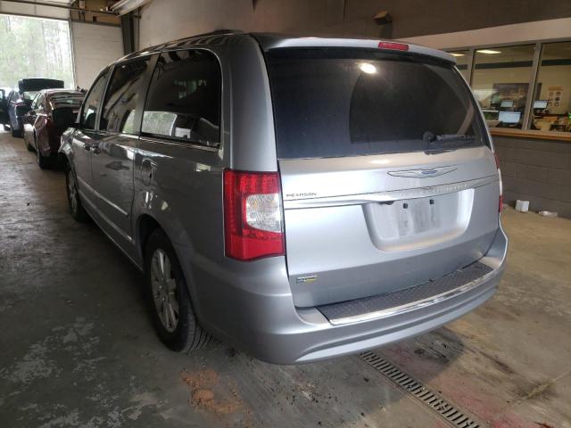 Photo 3 from auction – 2016 CHRYSLER TOWN & COU with VIN 2C4RC1BG3GR141496