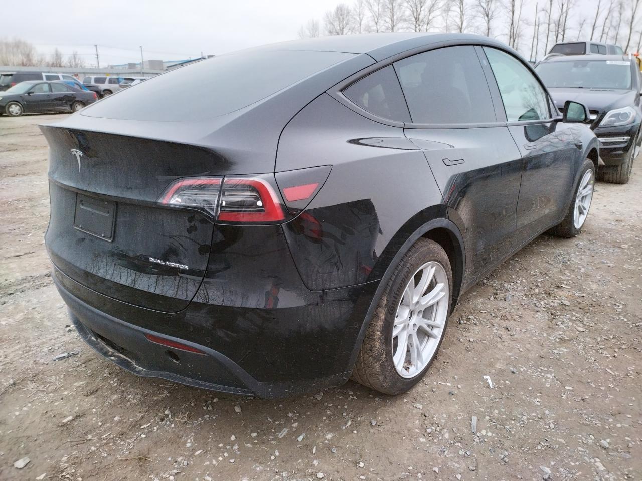 Photo 4 from auction – 2021 TESLA MODEL Y with VIN 5YJYGAEE5MF269529