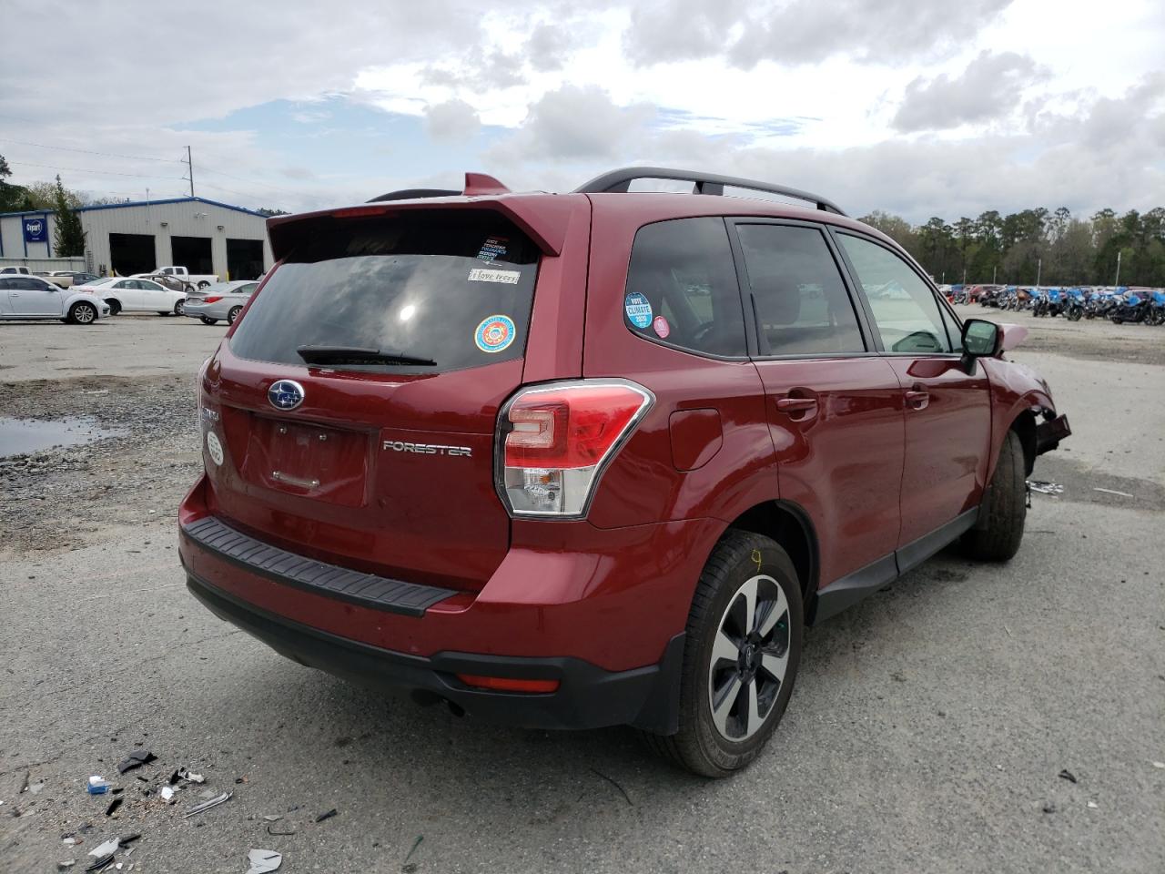 Photo 4 from auction – 2018 SUBARU FORESTER 2 with VIN JF2SJAGC9JH528409