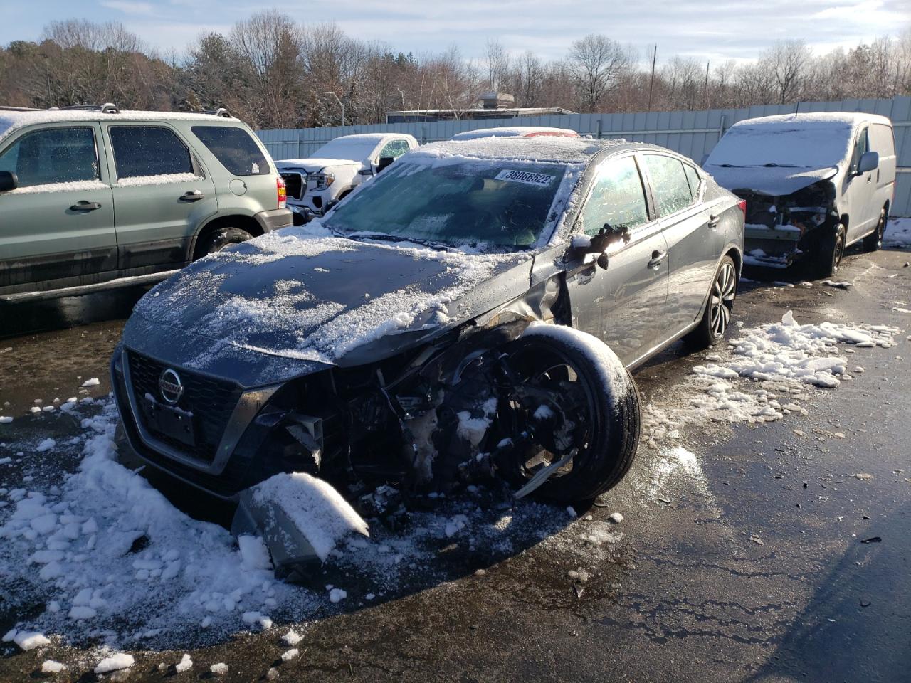 Photo 2 from auction – 2021 NISSAN ALTIMA SR with VIN 1N4BL4CW7MN302049