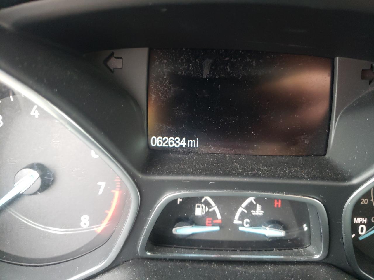 Photo 8 from auction – 2017 FORD ESCAPE SE with VIN 1FMCU9GD6HUE79667