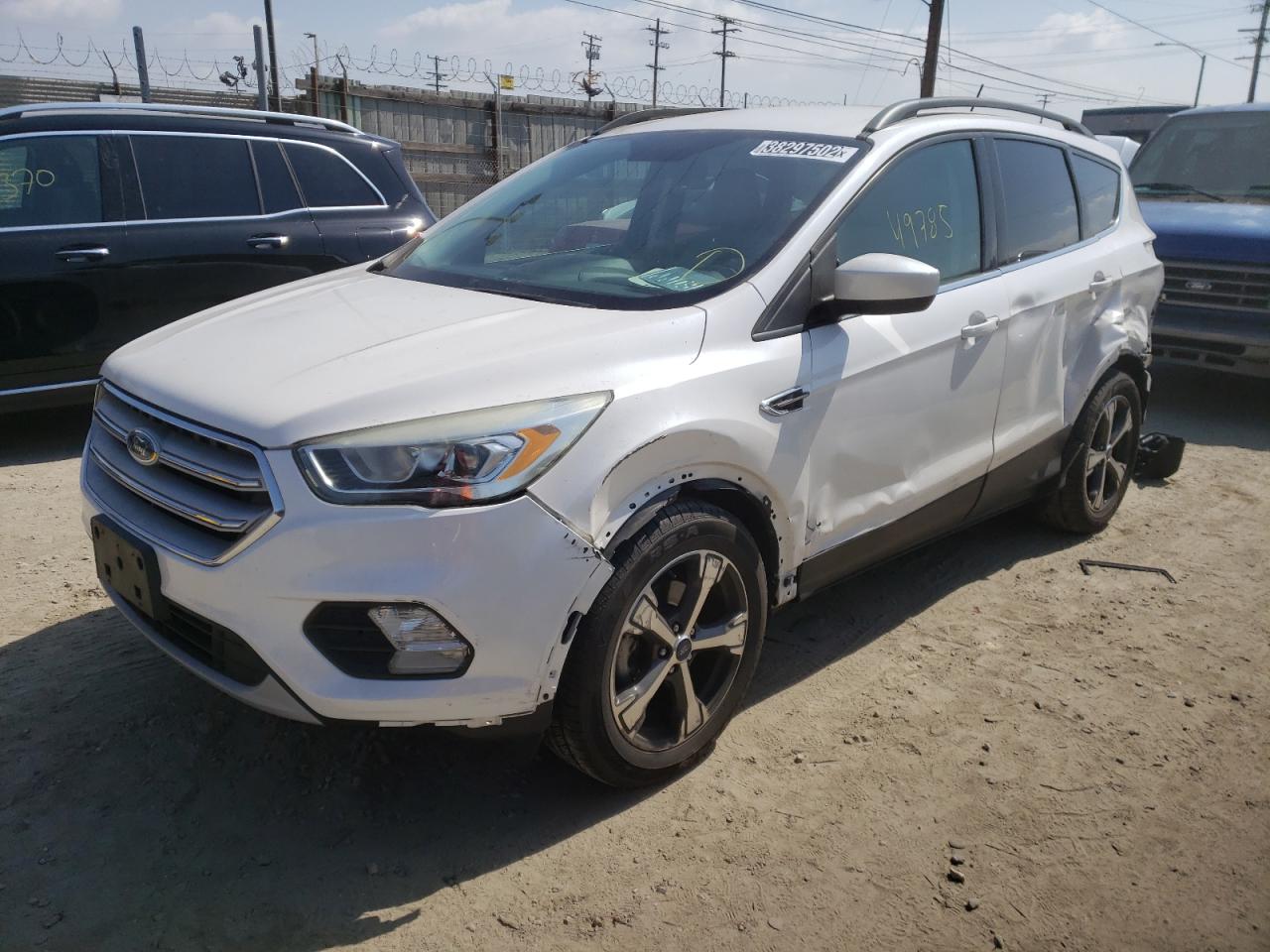 Photo 2 from auction – 2018 FORD ESCAPE S with VIN 1FMCU0HD8JUA24061