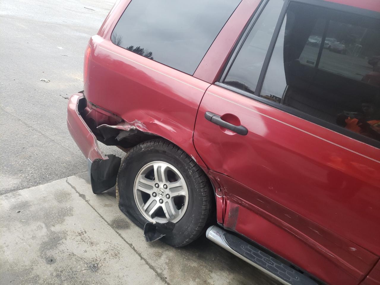 Photo 9 from auction – 2005 HONDA PILOT EXL with VIN 5FNYF18515B009502