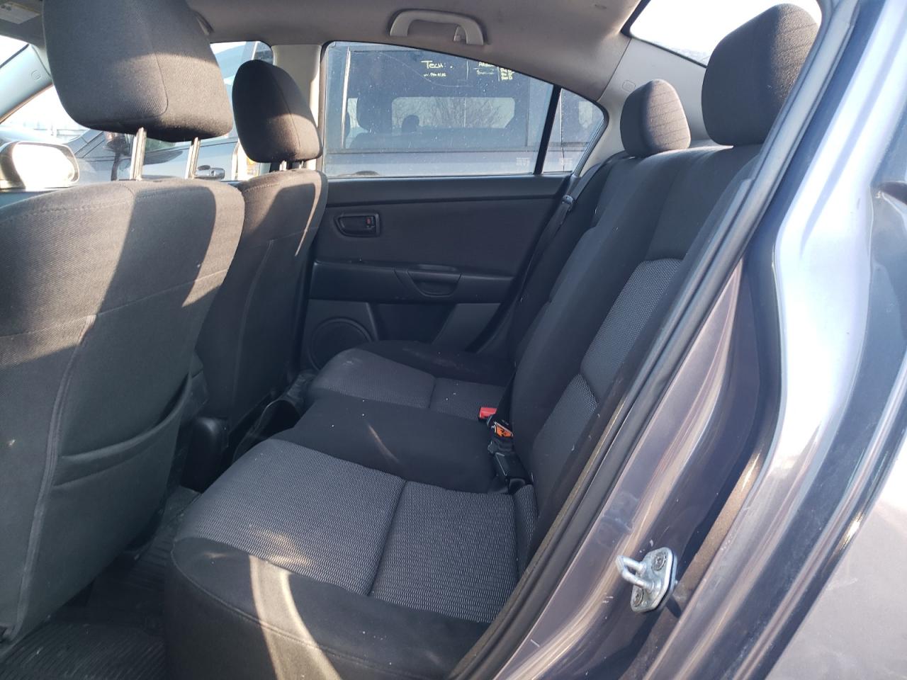 Photo 6 from auction – 2007 MAZDA 3 I with VIN JM1BK32F471772429