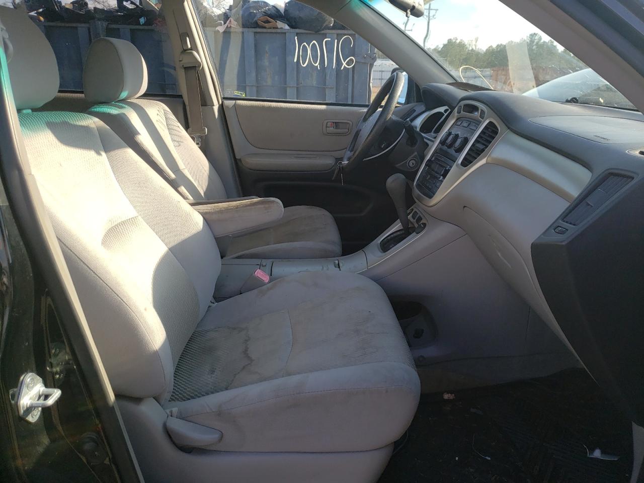 Foto 5 de la subasta – 2005 TOYOTA HIGHLANDER con VIN JTEGD21A050113469