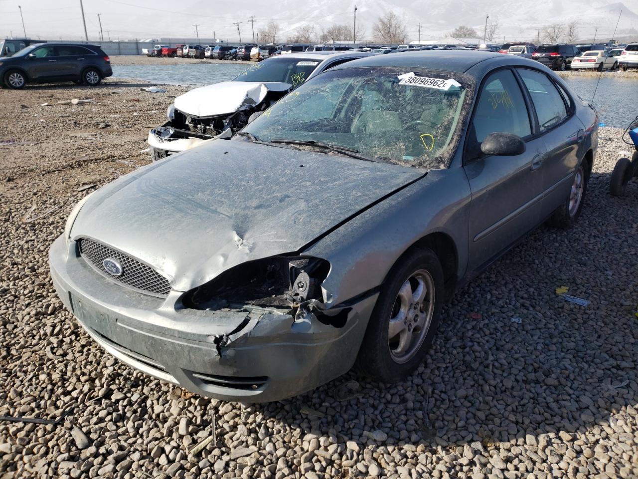 Photo 2 from auction – 2006 FORD TAURUS SE with VIN 1FAFP53U06A197245