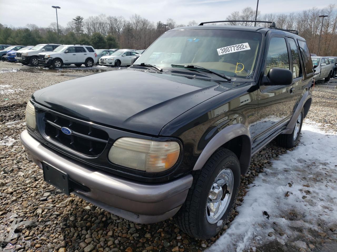 Photo 2 from auction – 1995 FORD EXPLORER with VIN 1FMDU24X1SUB01807