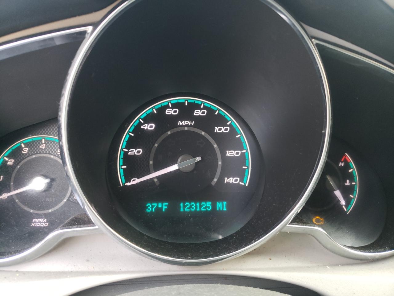 Photo 8 from auction – 2012 CHEVROLET MALIBU LS with VIN 1G1ZB5E07CF250191