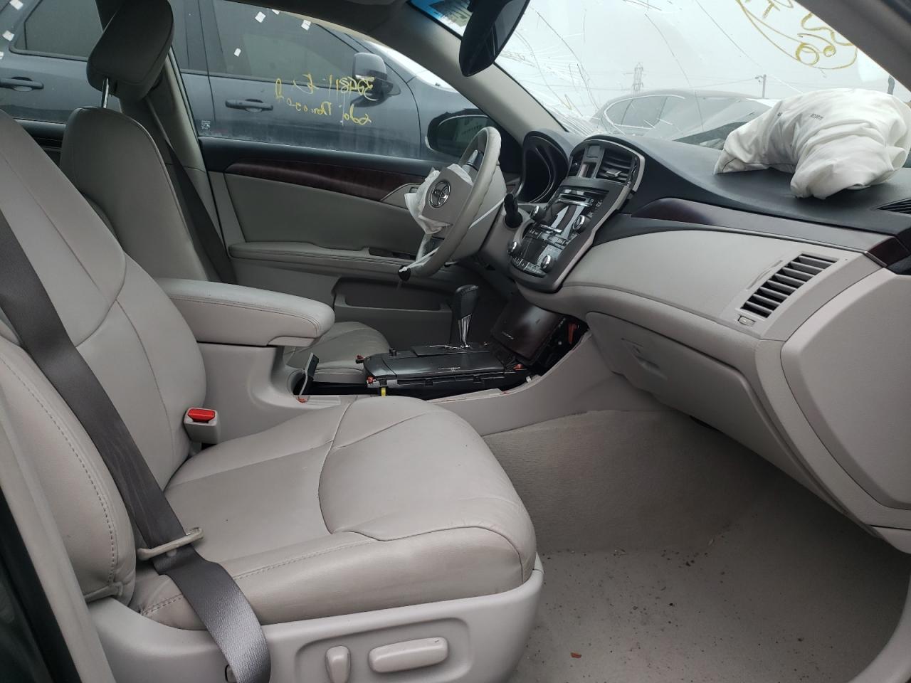 Photo 5 from auction – 2011 TOYOTA AVALON BAS with VIN 4T1BK3DB7BU420880