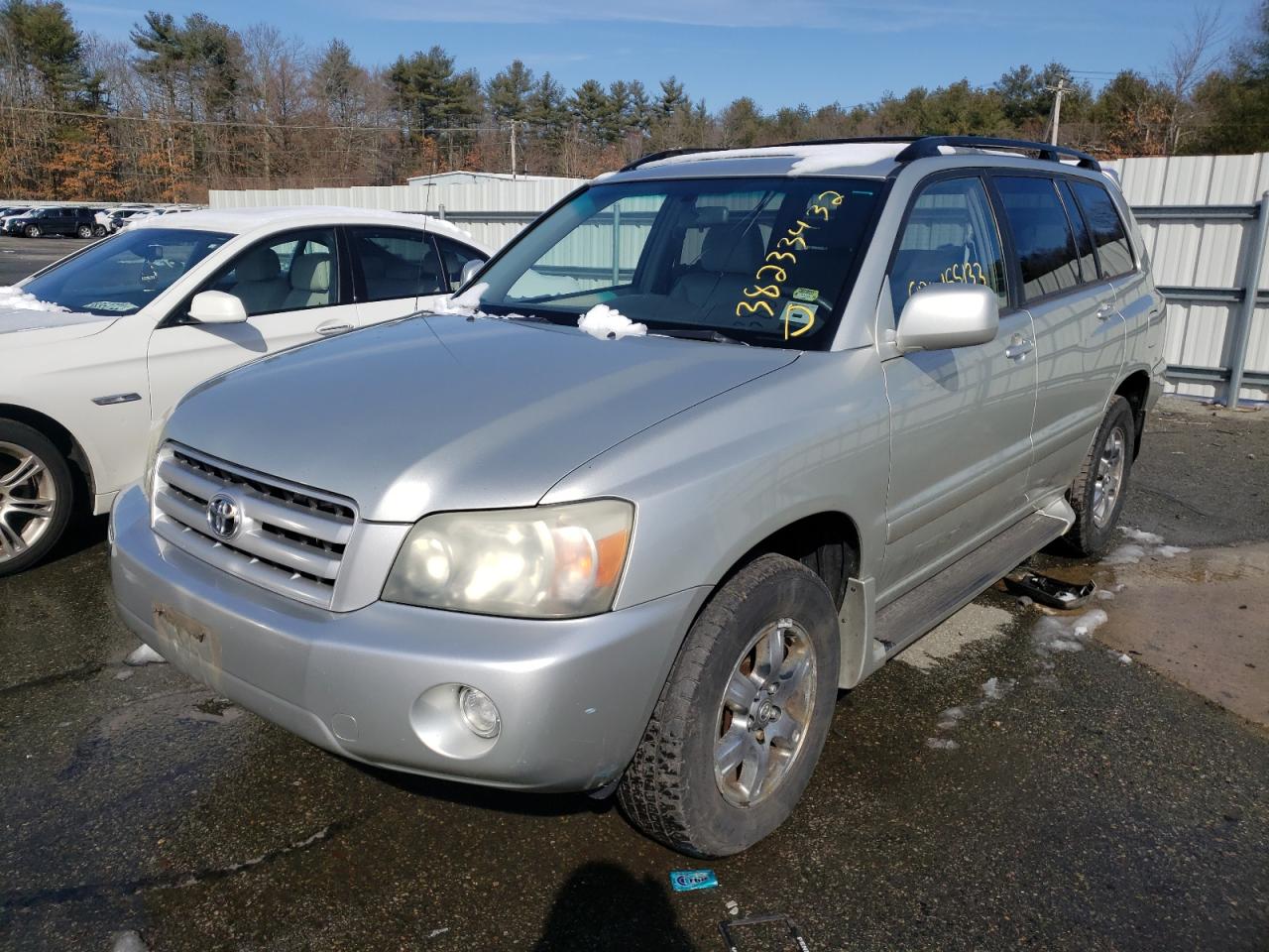 Photo 2 from auction – 2004 TOYOTA HIGHLANDER with VIN JTEEP21A240004041