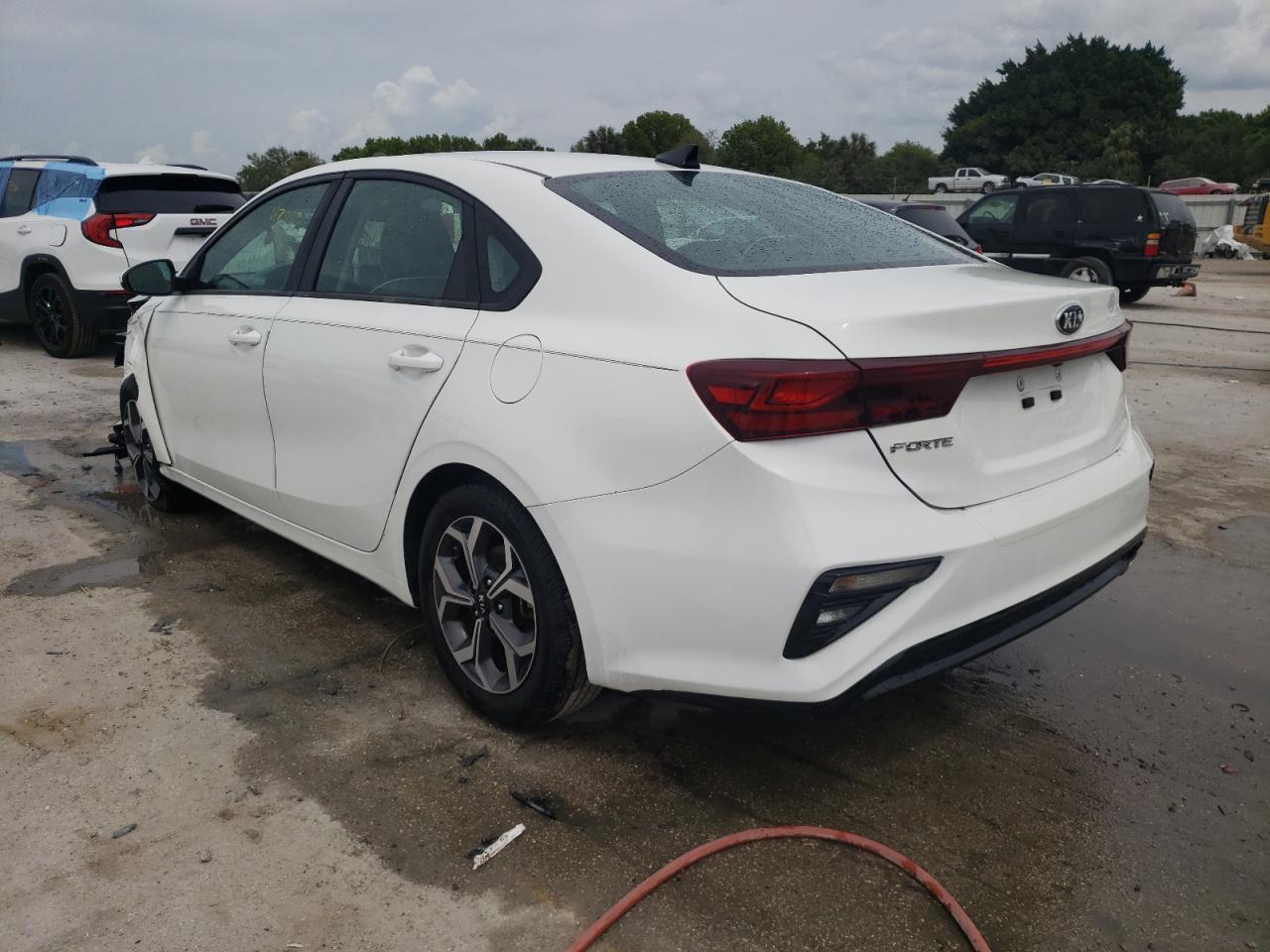 Photo 3 from auction – 2019 KIA FORTE FE with VIN 3KPF24AD0KE050694