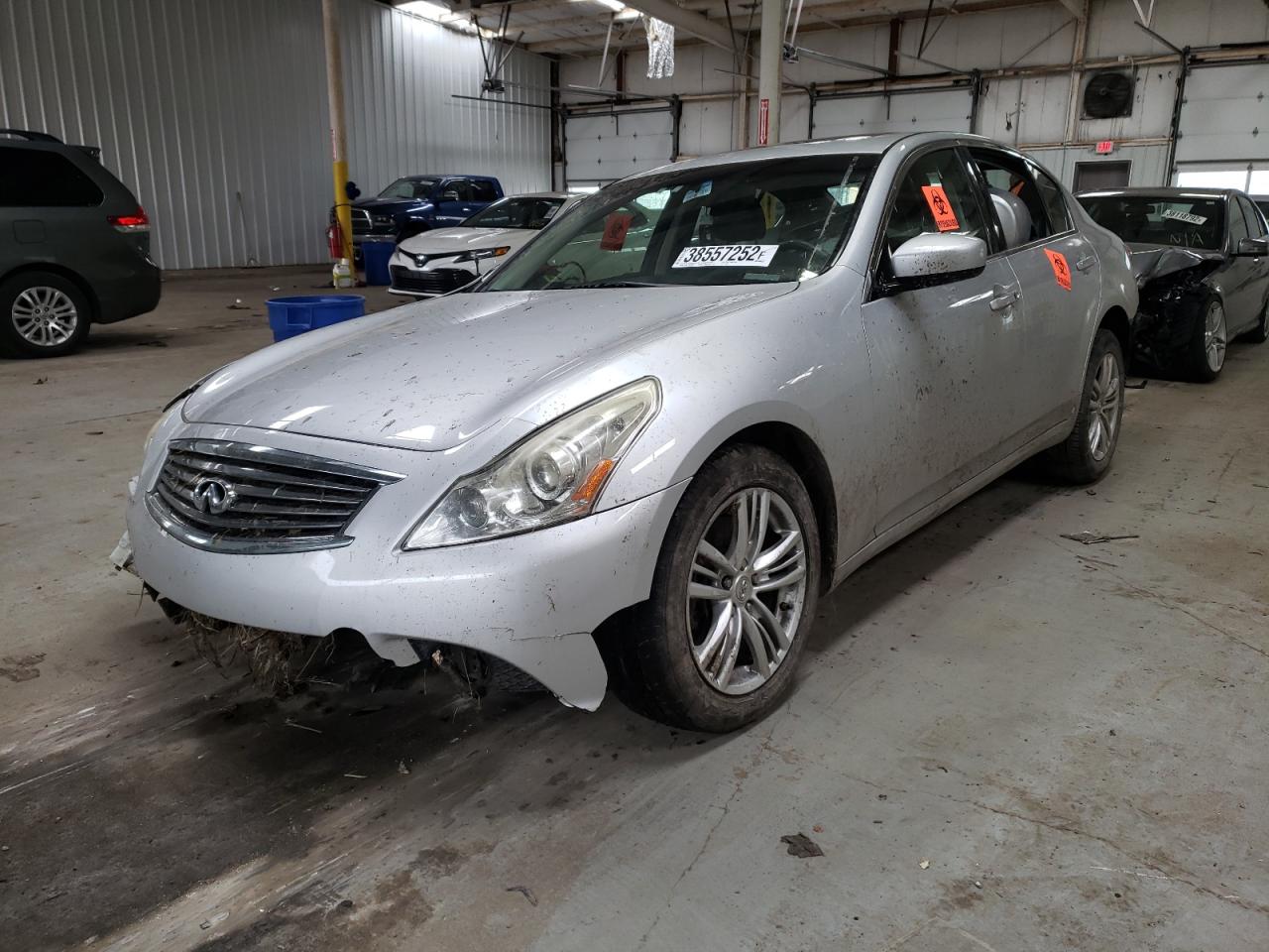 Photo 2 from auction – 2011 INFINITI G25 with VIN JN1DV6AR9BM450201