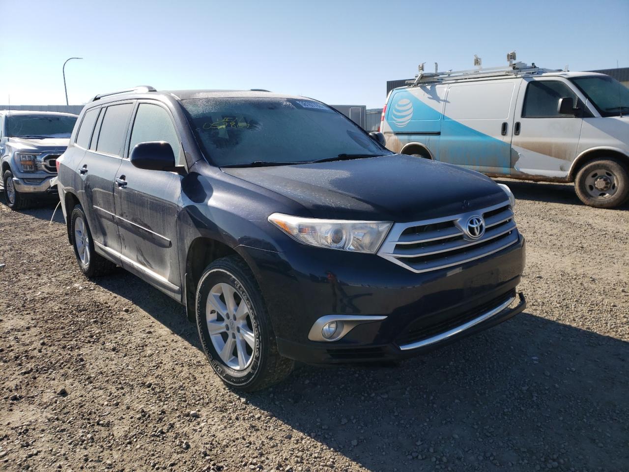 TOYOTA HIGHLANDER 2011 with VIN 5TDBK3EH9BS059809 - Photo from auction