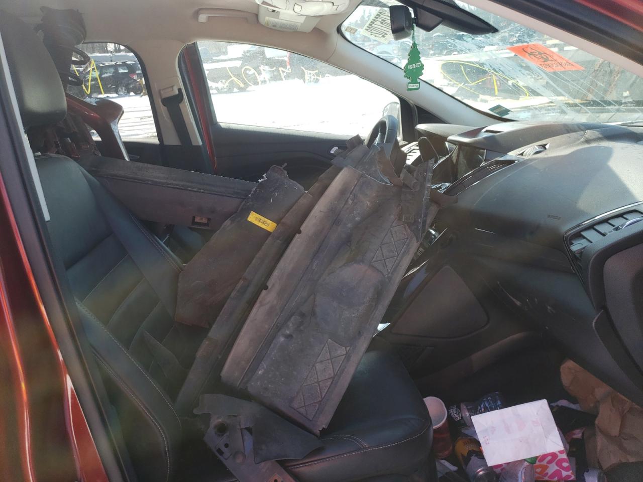 Photo 5 from auction – 2016 FORD ESCAPE TIT with VIN 1FMCU9J93GUC32108