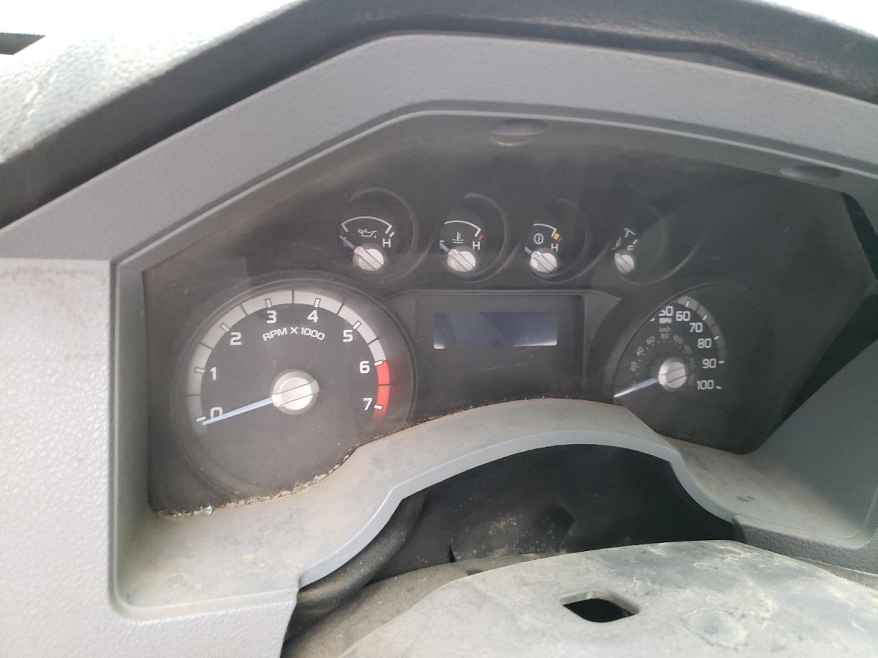 Photo 8 from auction – 2011 FORD F350 SUPER with VIN 1FDRF3G61BEB81502