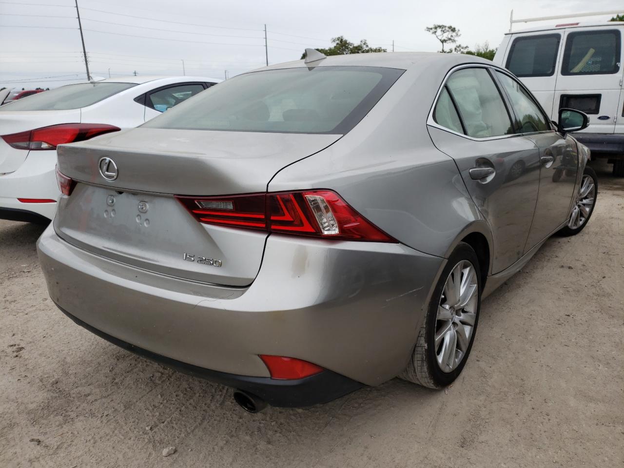 Photo 4 from auction – 2014 LEXUS IS 250 with VIN JTHBF1D23E5043247