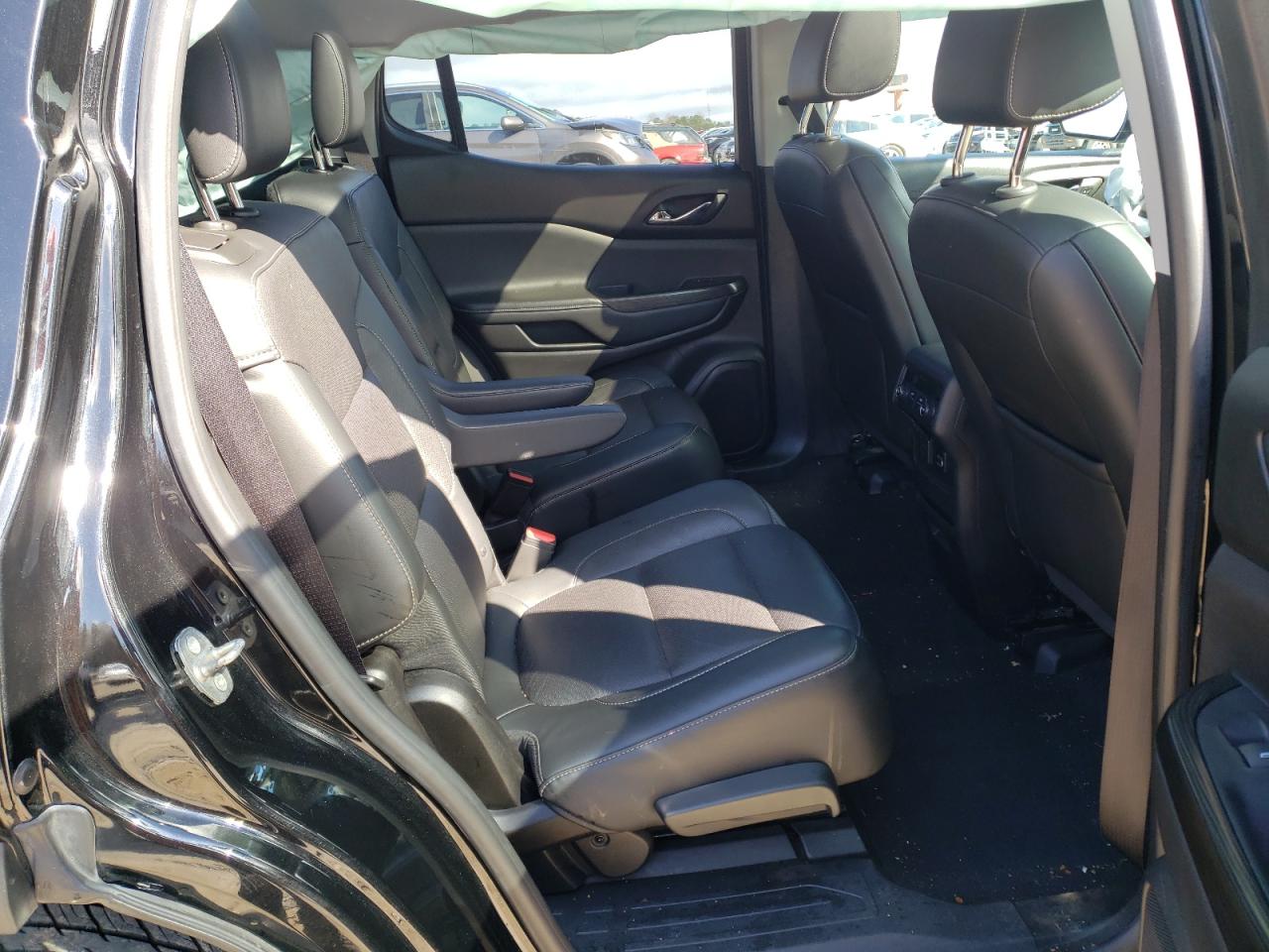 Photo 6 from auction – 2017 GMC ACADIA SLT with VIN 1GKKNULS8HZ307989