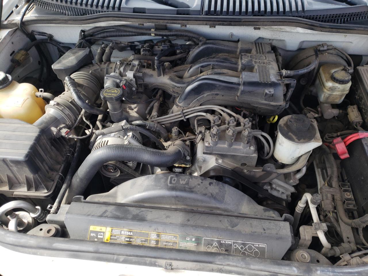 Photo 7 from auction – 2005 FORD EXPLORER X with VIN 1FMZU73K95UB44451