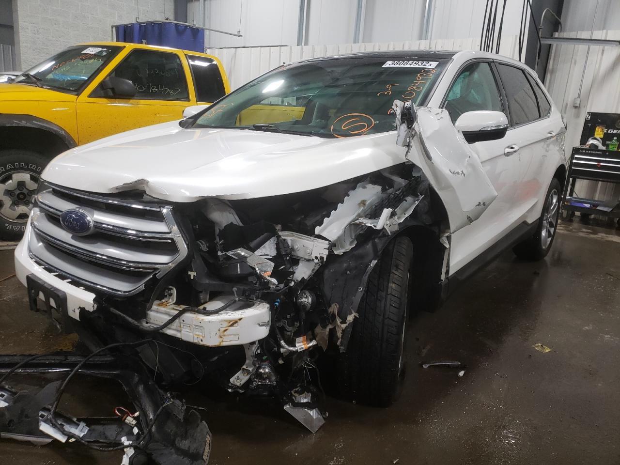 Photo 2 from auction – 2015 FORD EDGE TITAN with VIN 2FMTK4K8XFBC26695