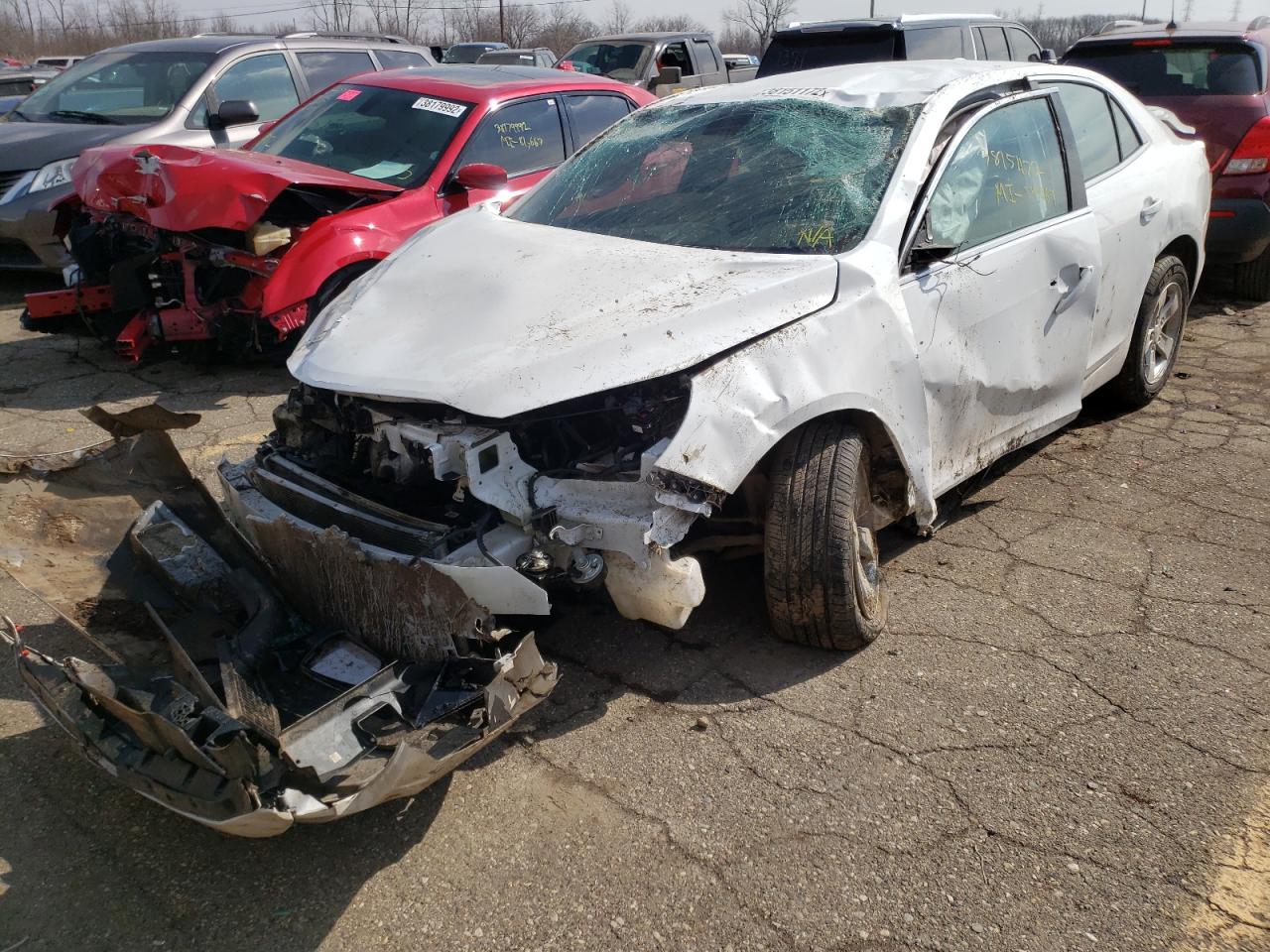Photo 2 from auction – 2016 CHEVROLET MALIBU LIM with VIN 1G11C5SA5GF168876