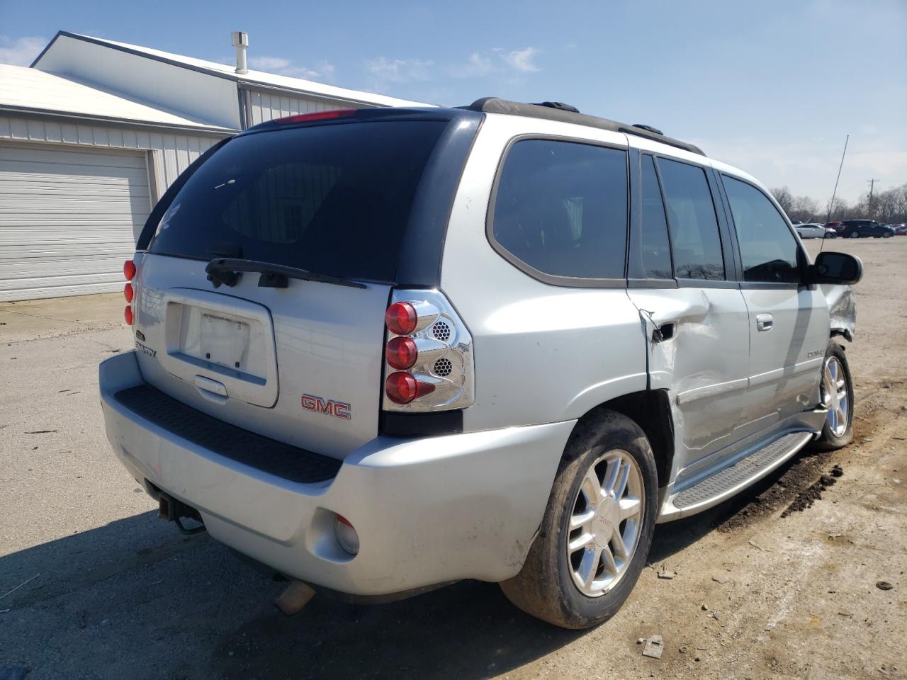 Photo 4 from auction – 2007 GMC ENVOY DENA with VIN 1GKET63M072174796