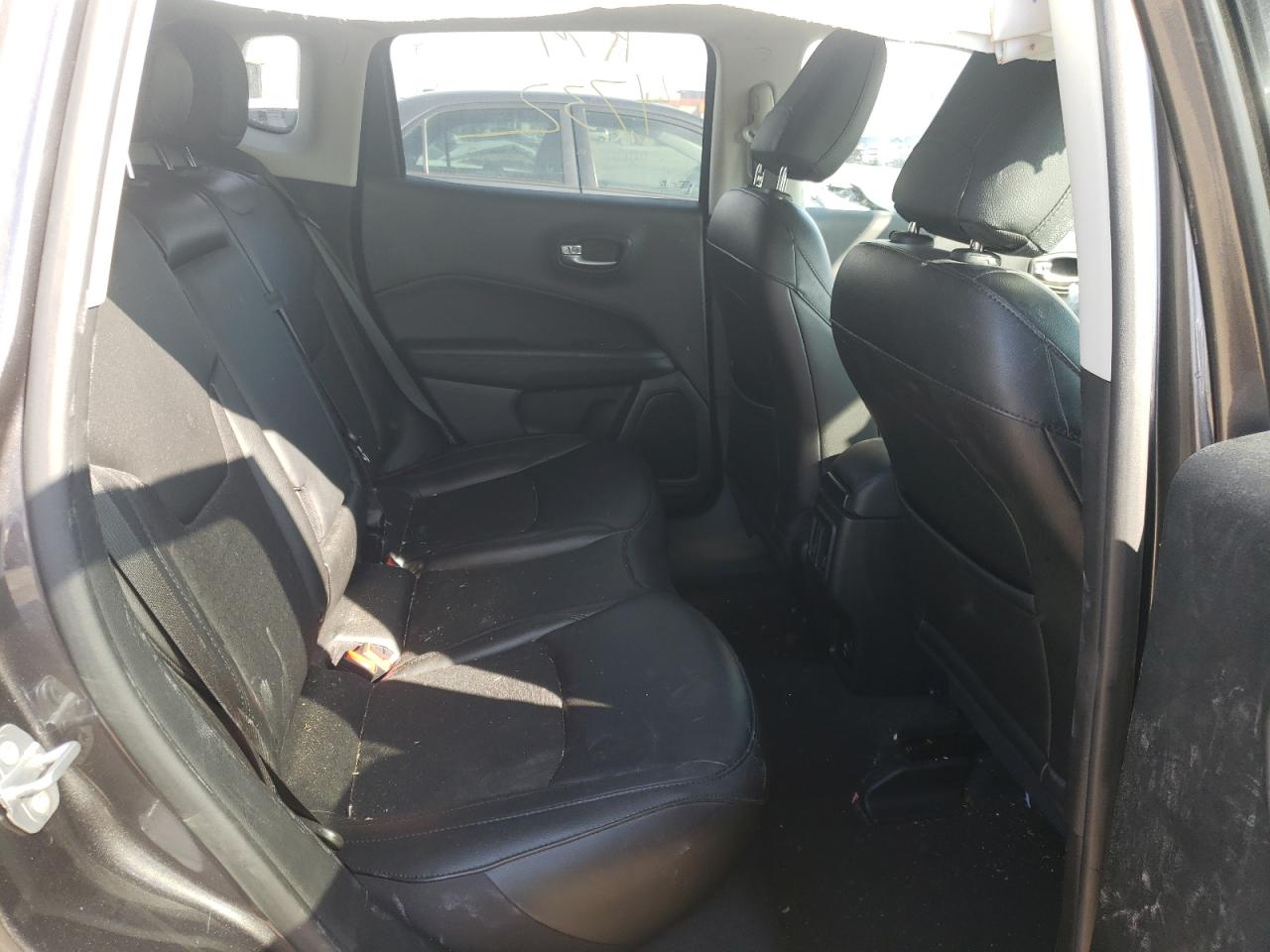 Photo 6 from auction – 2020 JEEP COMPASS LA with VIN 3C4NJCBB7LT241564