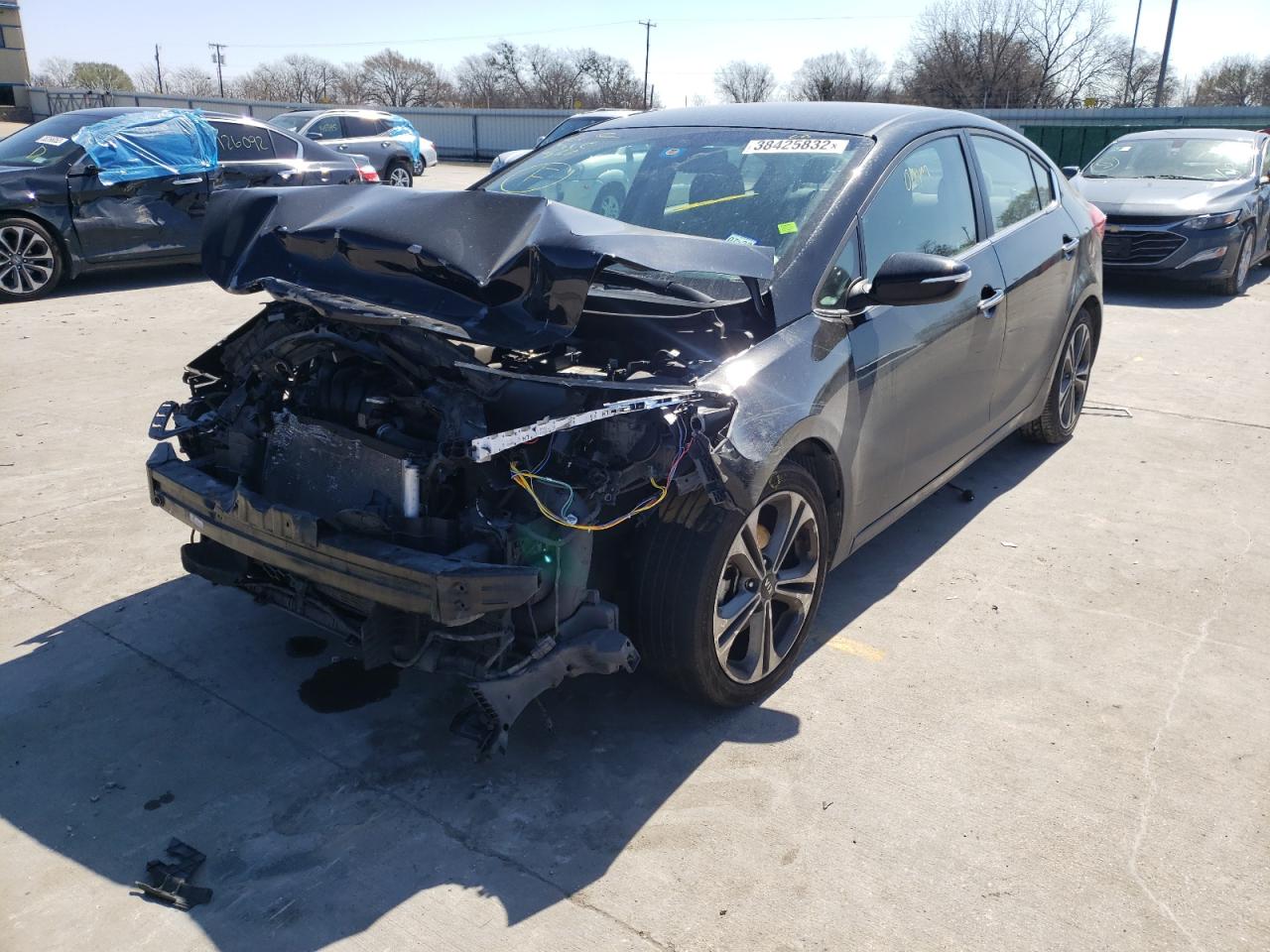 Photo 2 from auction – 2016 KIA FORTE EX with VIN KNAFX4A80G5529508