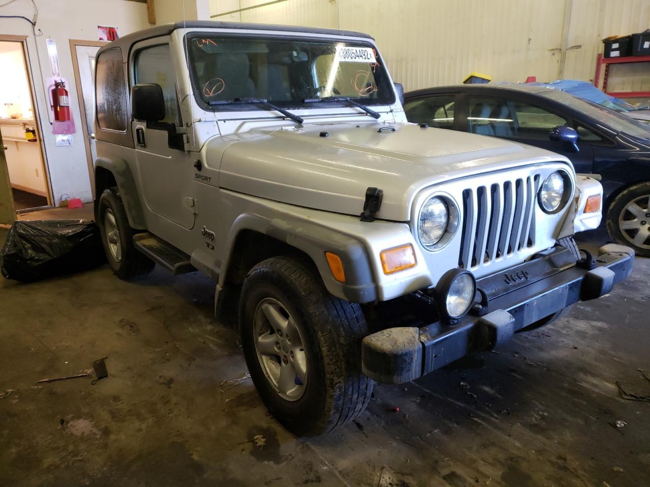 JEEP WRANGLER / 2005 with VIN 1J4FA49S85P329265 - Photo from auction
