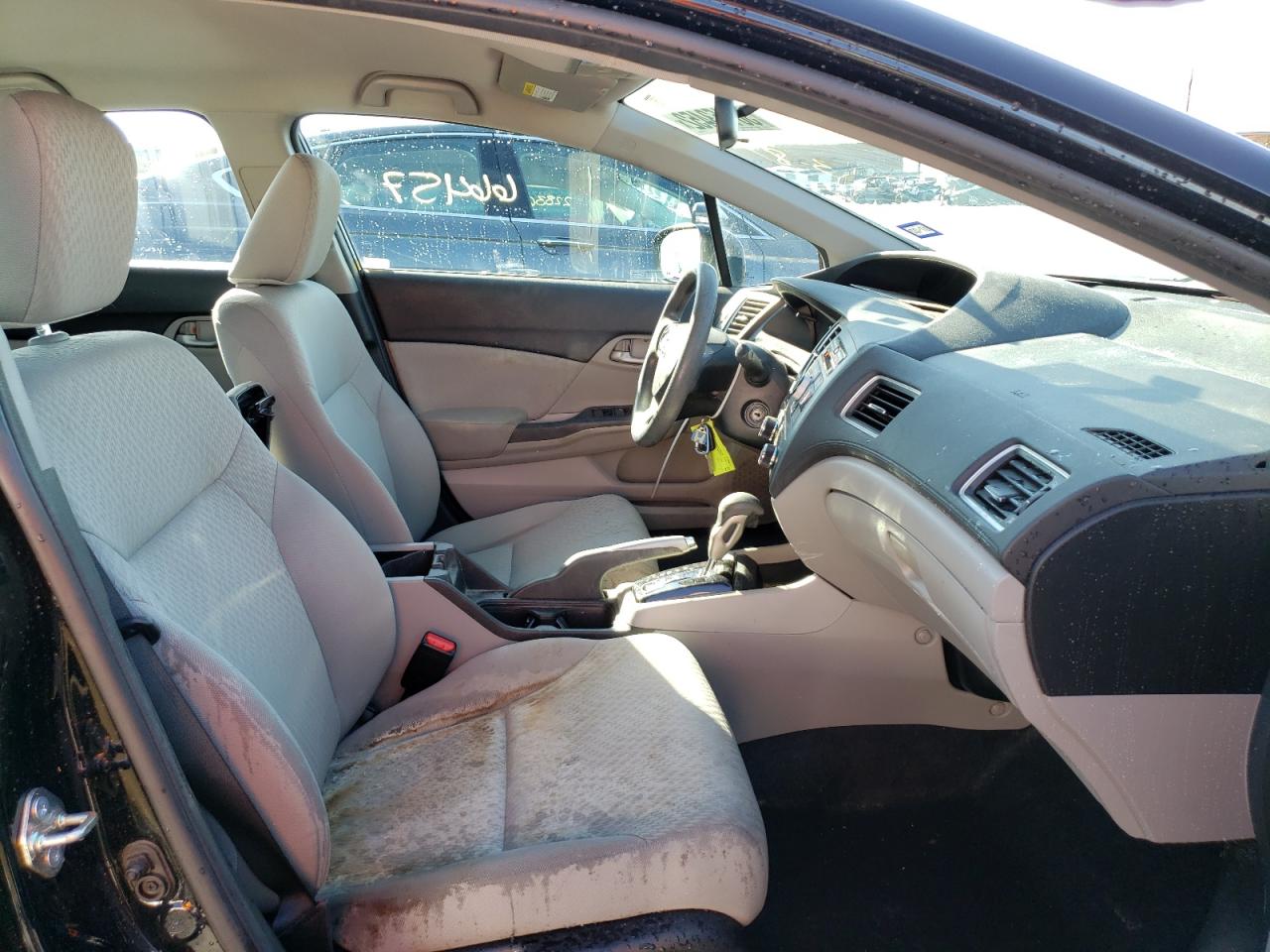 Photo 5 from auction – 2014 HONDA CIVIC LX with VIN 19XFB2F58EE058391
