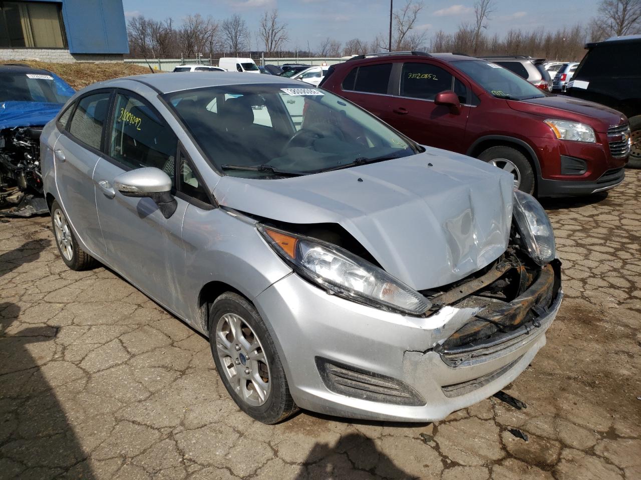 FORD FIESTA SE 2014 with VIN 3FADP4BJ8EM131908 - Photo from auction